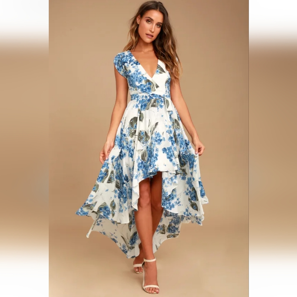 Lulus French counrty side white and blue floral dress